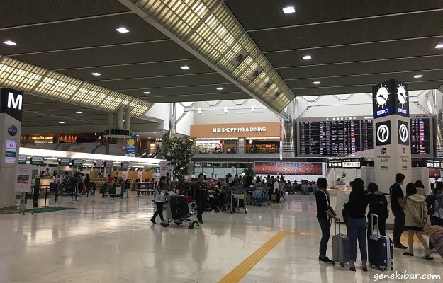成田空港ターミナル
